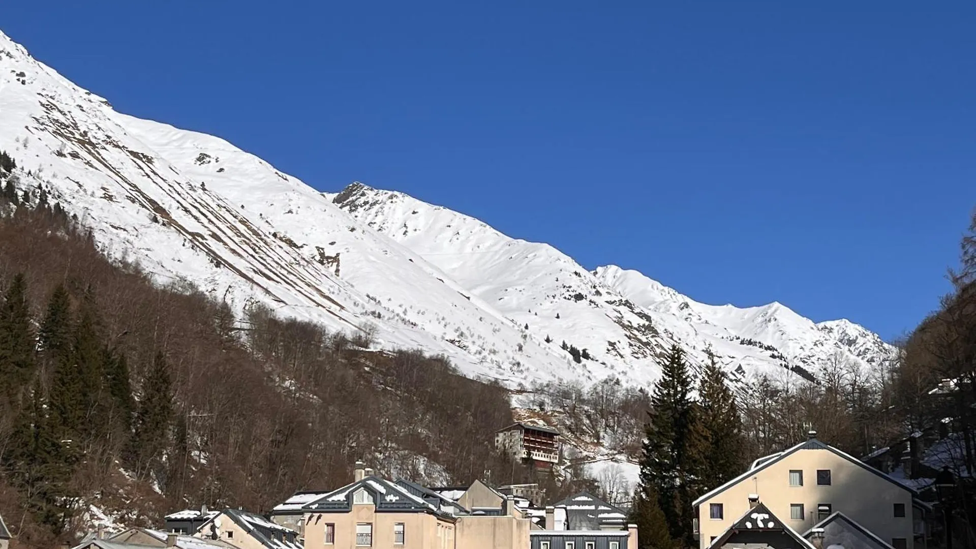 דירה בארג'ס Appartement Coeur De Village 1-8 Pers
